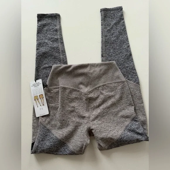 NWT ALO Yoga Sheila Alosoft Leggings Size S - Picture 5 of 8